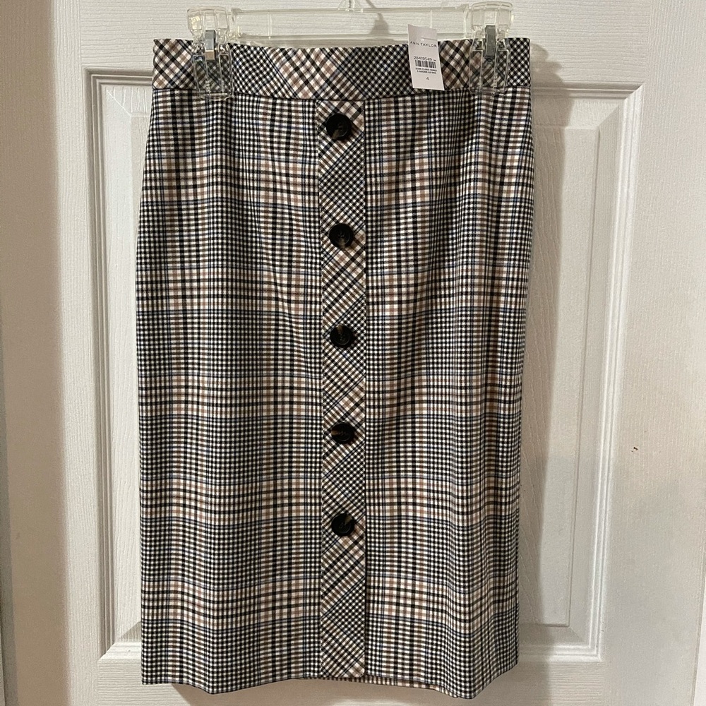 Ann Taylor skirt